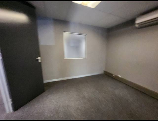 683M² OFFICE TO LET IN RANDJESPARK